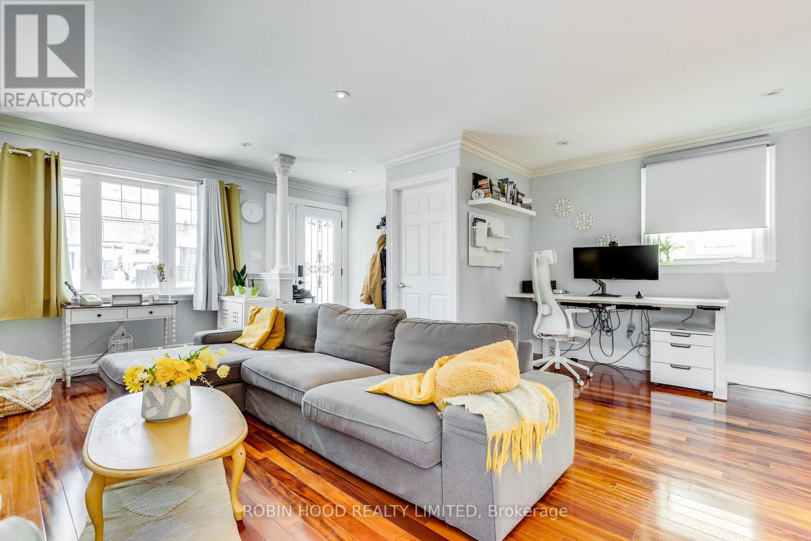 449 Gilbert Avenue, Toronto (caledonia-fairbank), Ontario