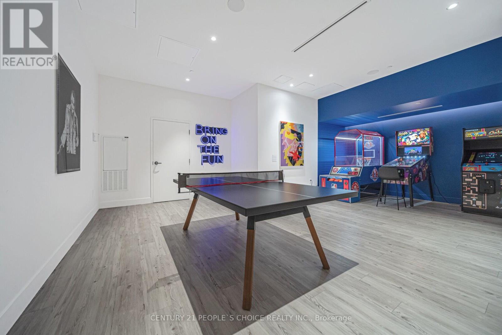 323 - 35 Tubman Avenue, Toronto (regent Park), Ontario