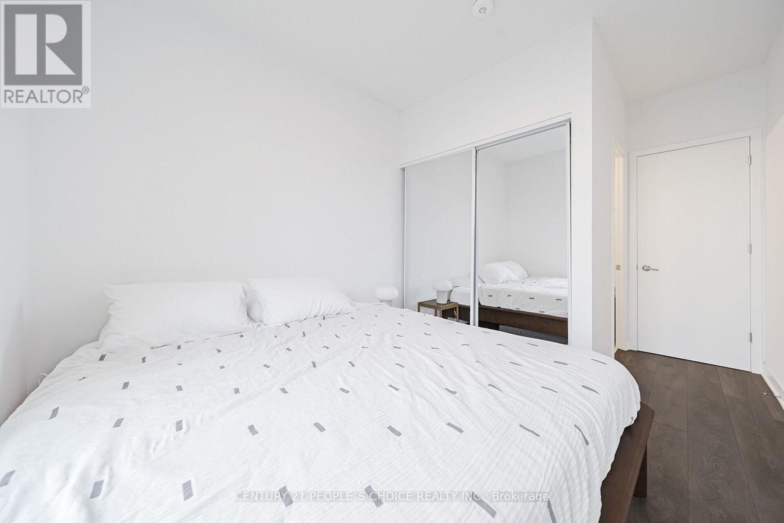 323 - 35 Tubman Avenue, Toronto (regent Park), Ontario