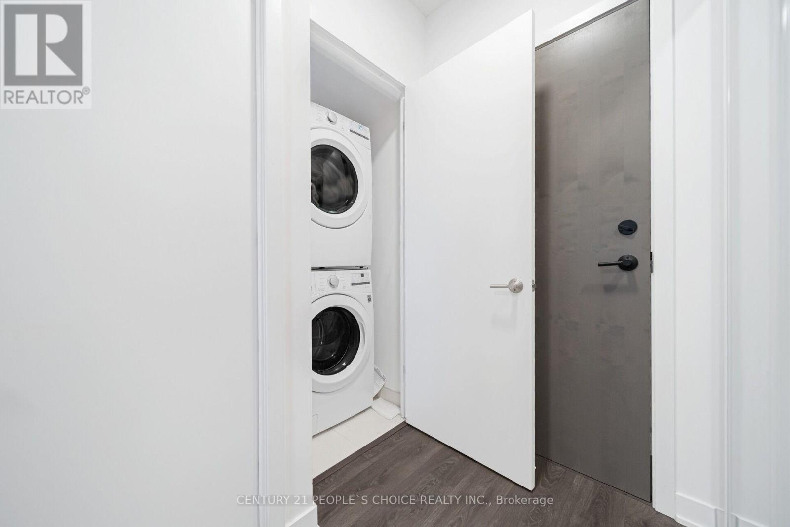 323 - 35 Tubman Avenue, Toronto (regent Park), Ontario