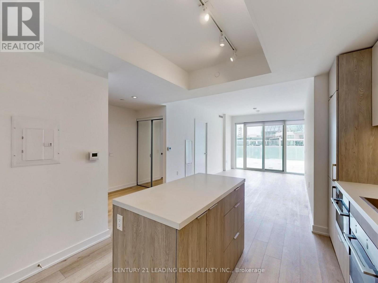 1002 - 15 Queens Quay E, Toronto (waterfront Communities), Ontario