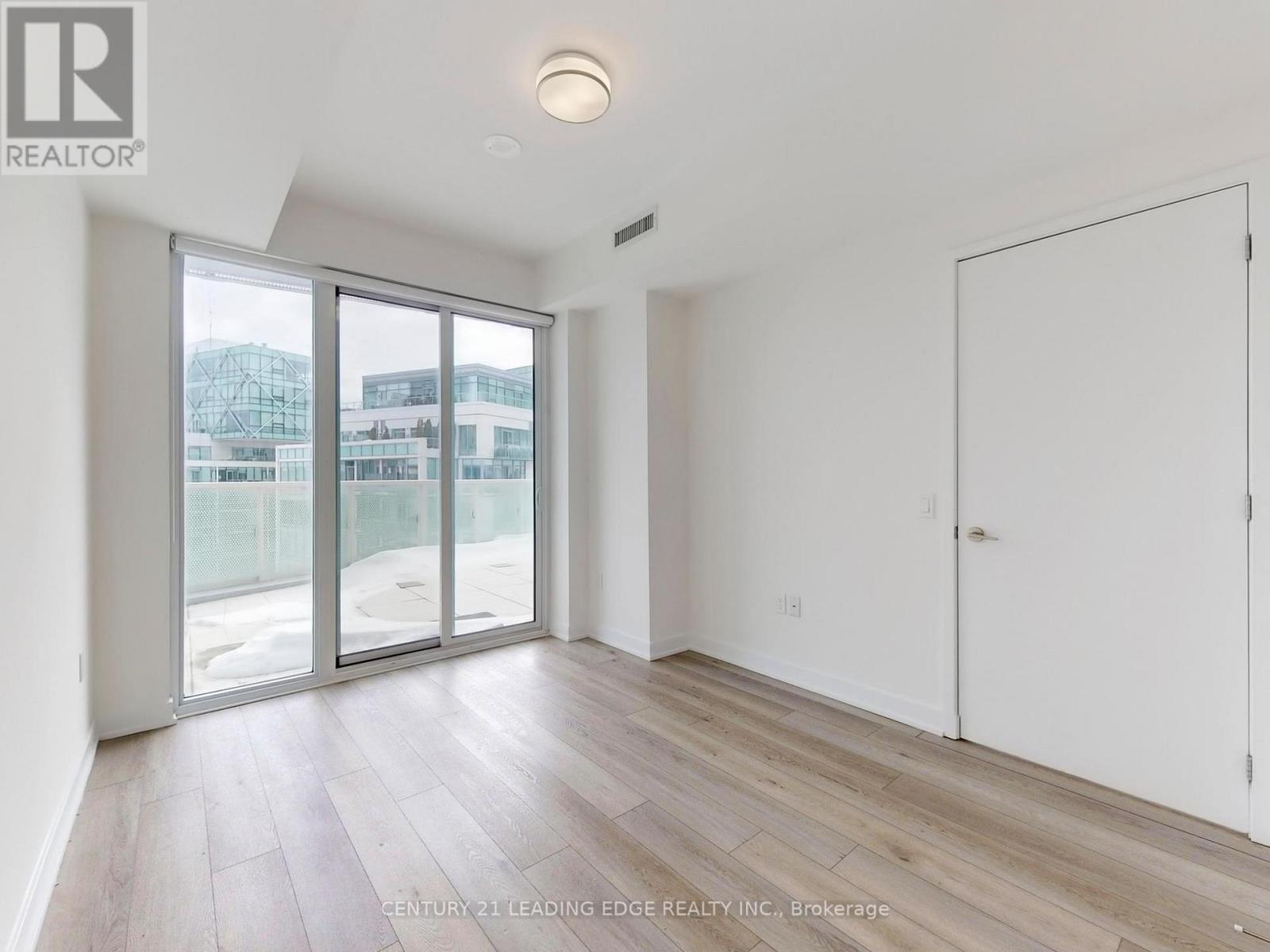 1002 - 15 Queens Quay E, Toronto (waterfront Communities), Ontario