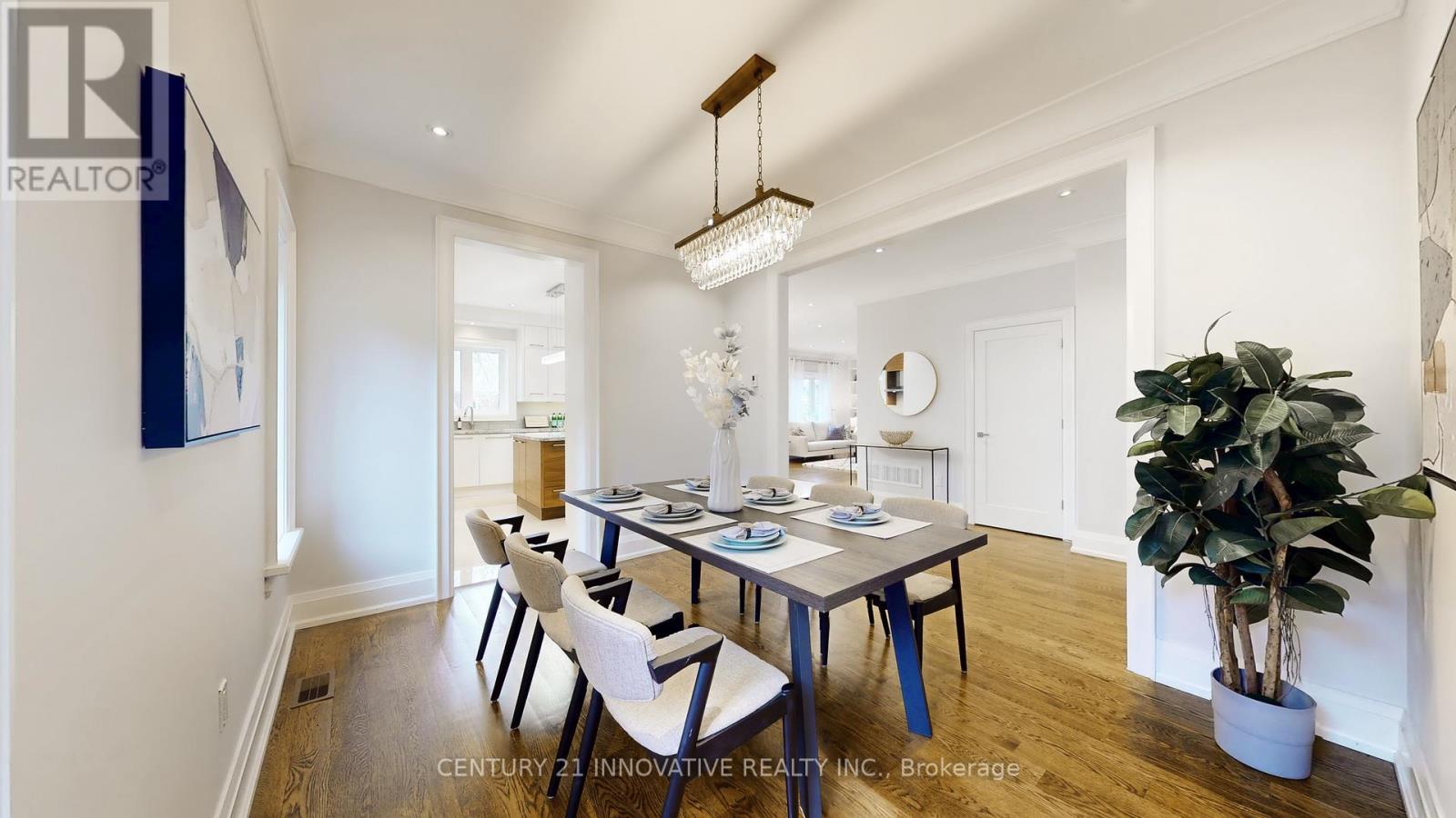 1 Dustan Crescent, Toronto (east York), Ontario