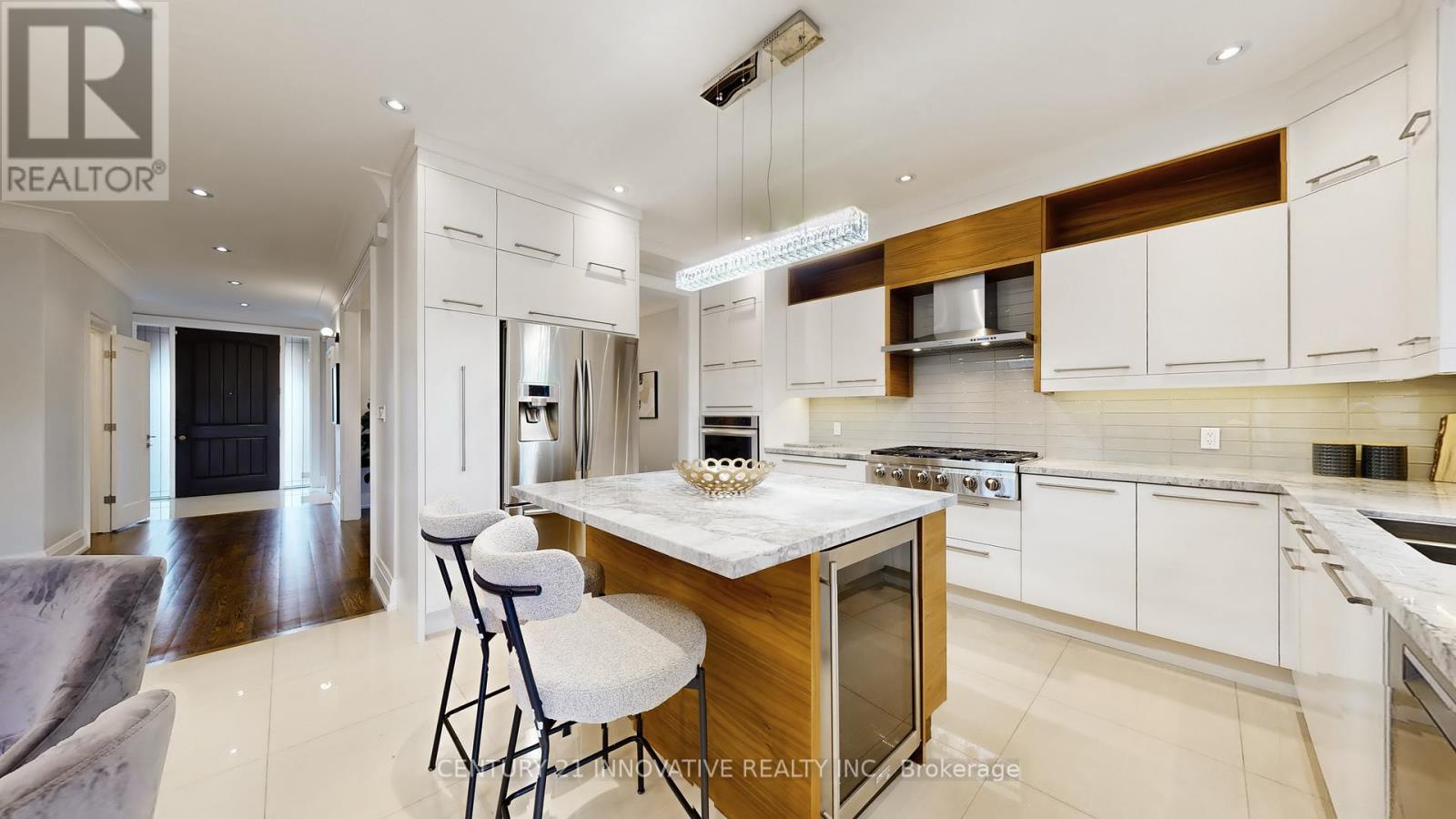 1 Dustan Crescent, Toronto (east York), Ontario