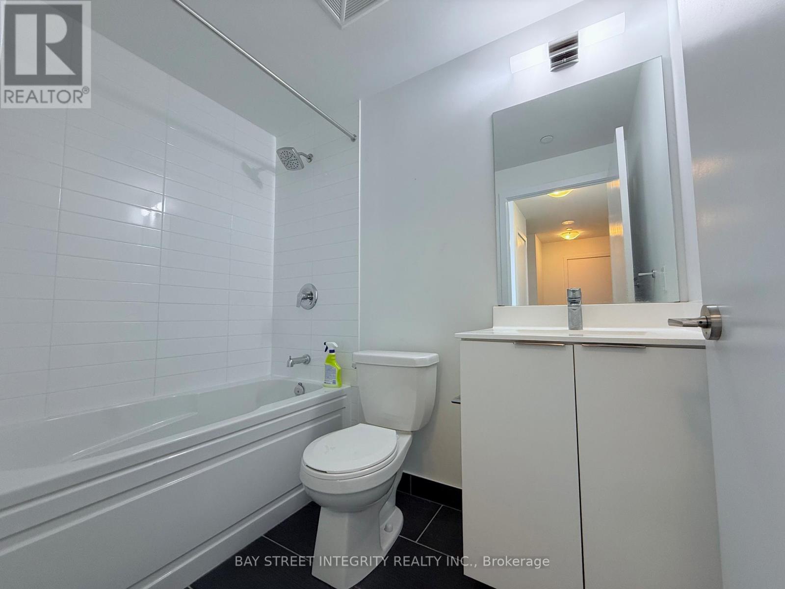 2418 - 30 Shore Breeze Drive, Toronto (mimico), Ontario