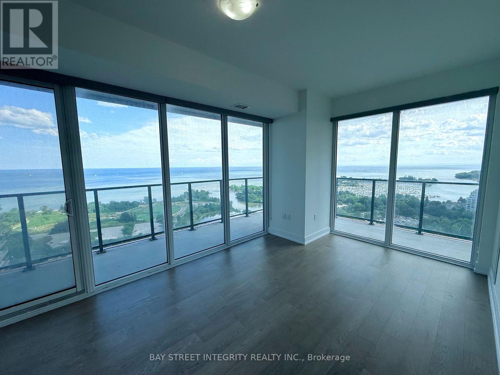 2418 - 30 Shore Breeze Drive, Toronto (mimico), Ontario