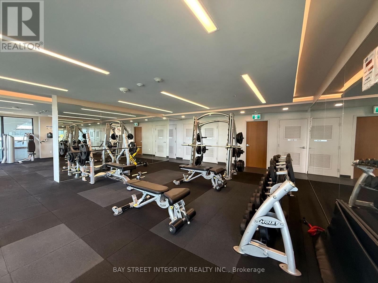 2418 - 30 Shore Breeze Drive, Toronto (mimico), Ontario