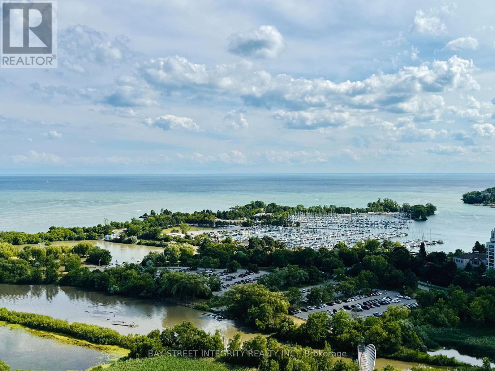 2418 - 30 Shore Breeze Drive, Toronto (mimico), Ontario