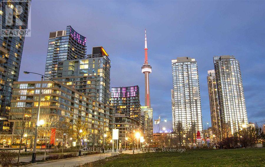 G17 - 26 Capreol Court, Toronto (waterfront Communities), Ontario