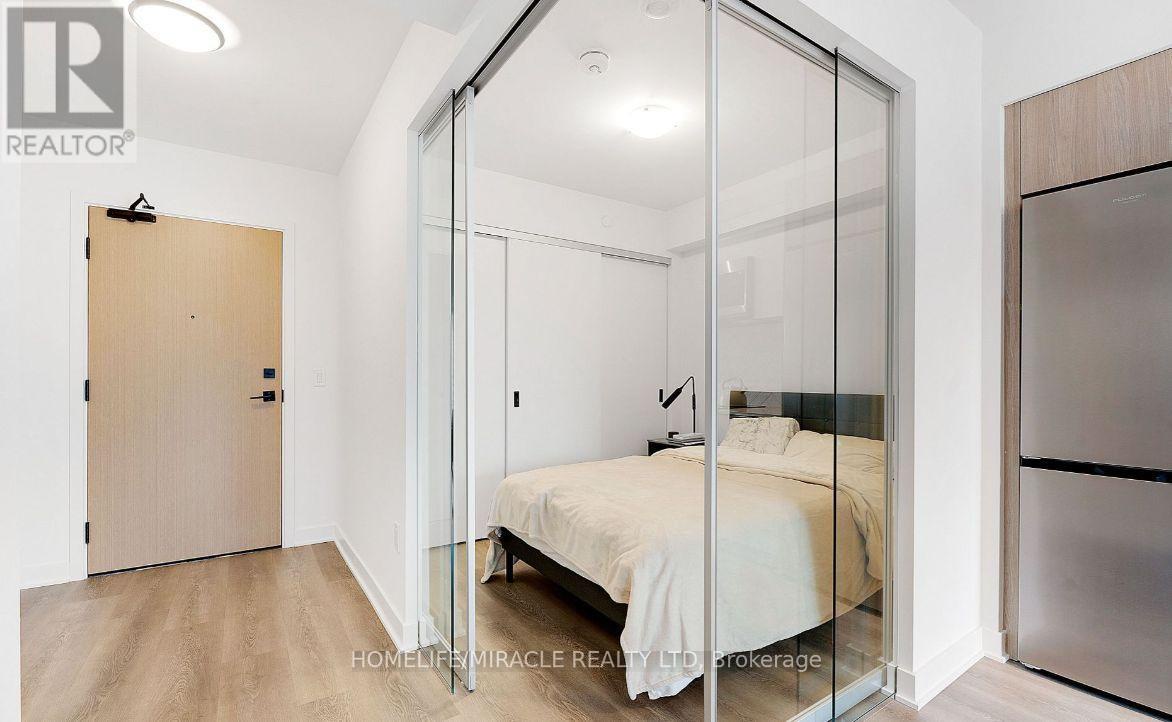 320 - 36 Zorra Street, Toronto (islington-city Centre West), Ontario