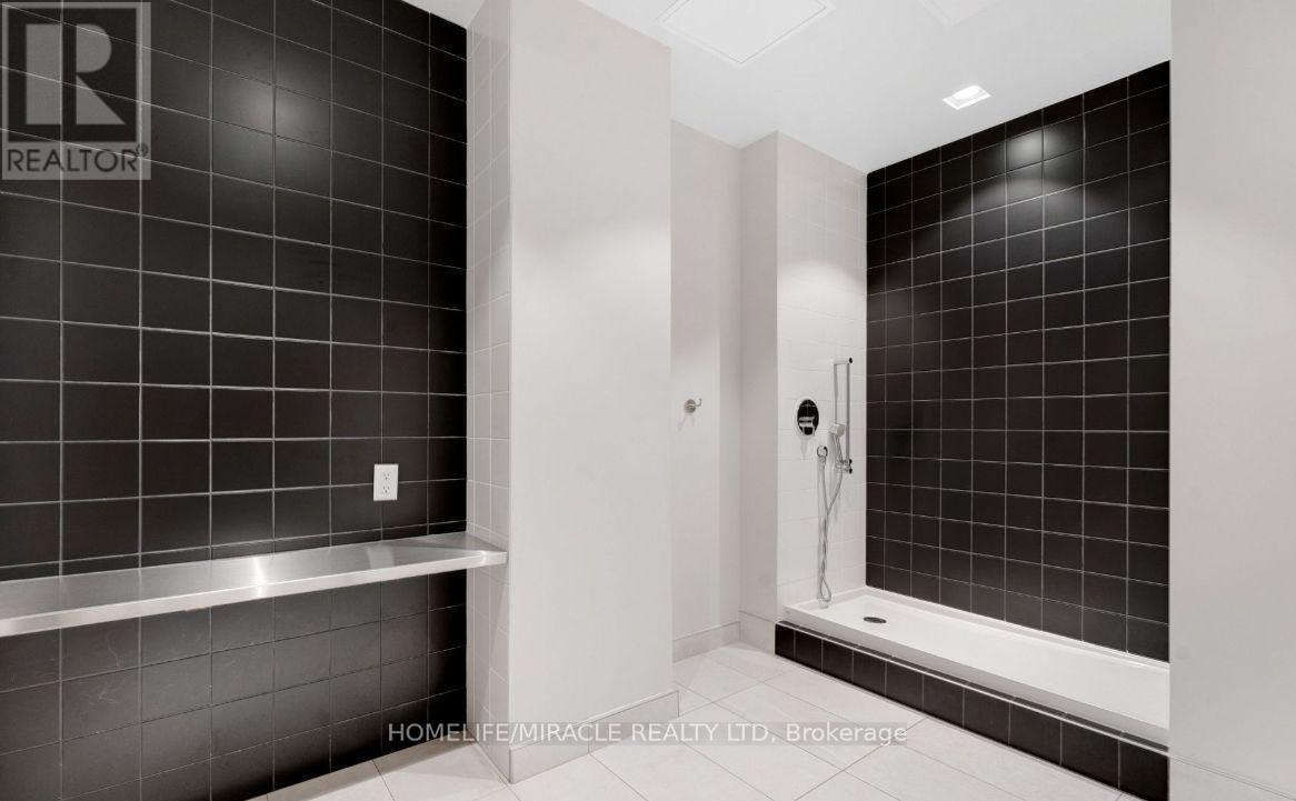 320 - 36 Zorra Street, Toronto (islington-city Centre West), Ontario