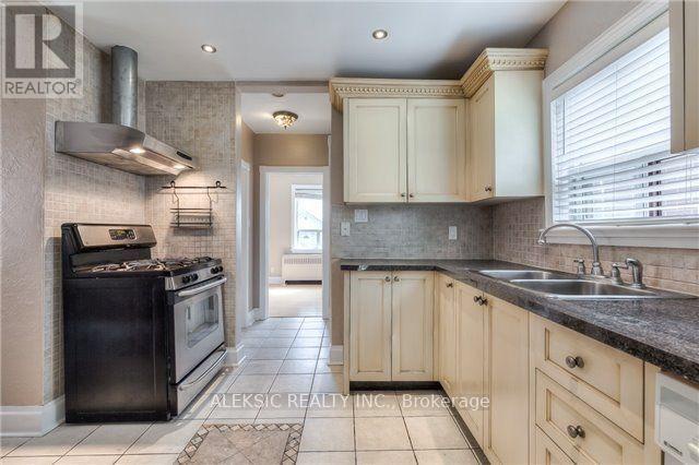 179 Thirtieth Street, Toronto (alderwood), Ontario