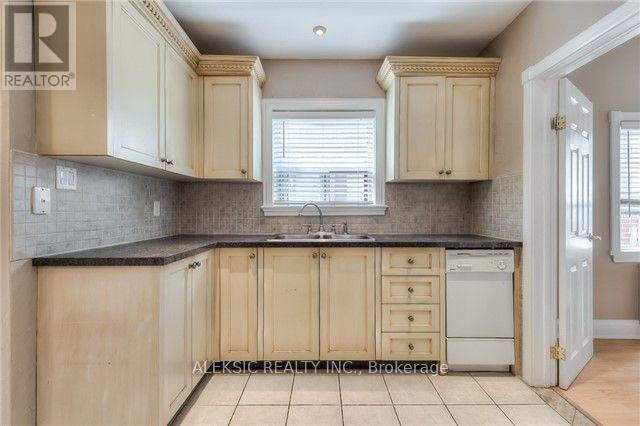 179 Thirtieth Street, Toronto (alderwood), Ontario