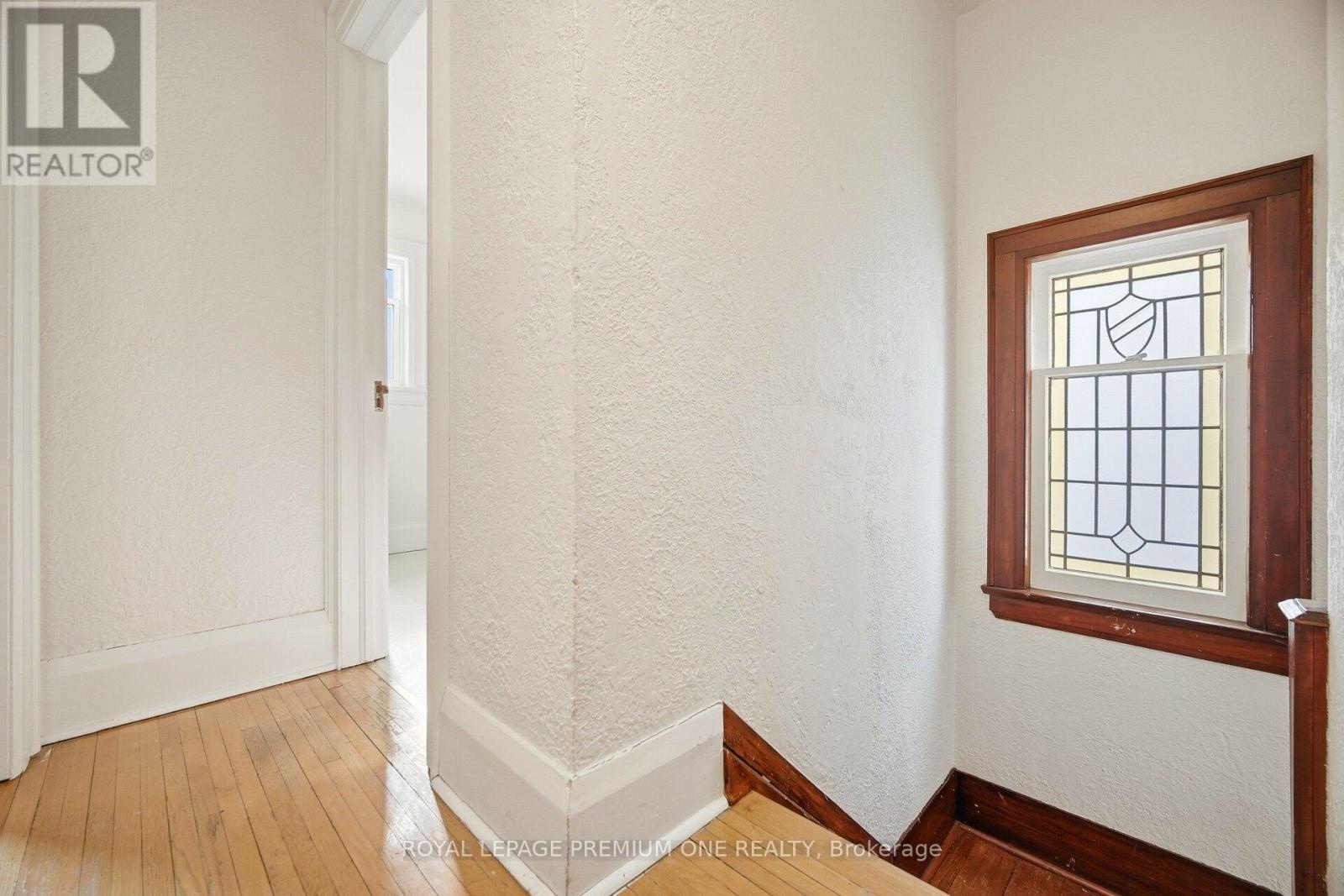 61 Methuen Avenue, Toronto (lambton Baby Point), Ontario