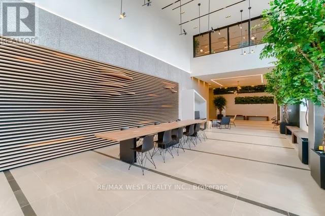 218 - 60 George Butchart Drive, Toronto (downsview-roding-cfb), Ontario