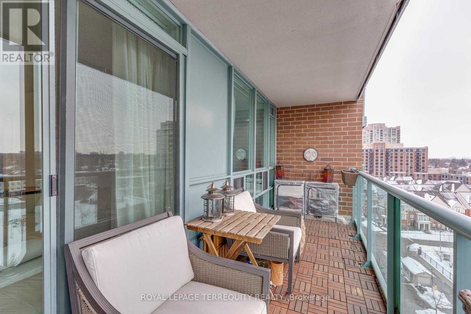 1005 - 15 Michael Power Place, Toronto (islington-city Centre West), Ontario