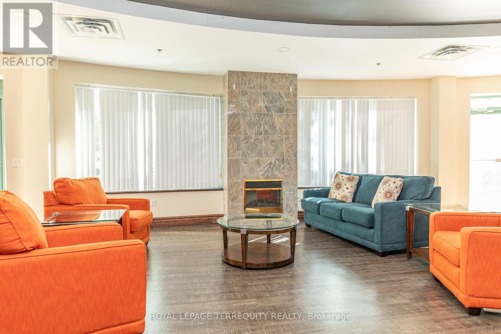 1005 - 15 Michael Power Place, Toronto (islington-city Centre West), Ontario