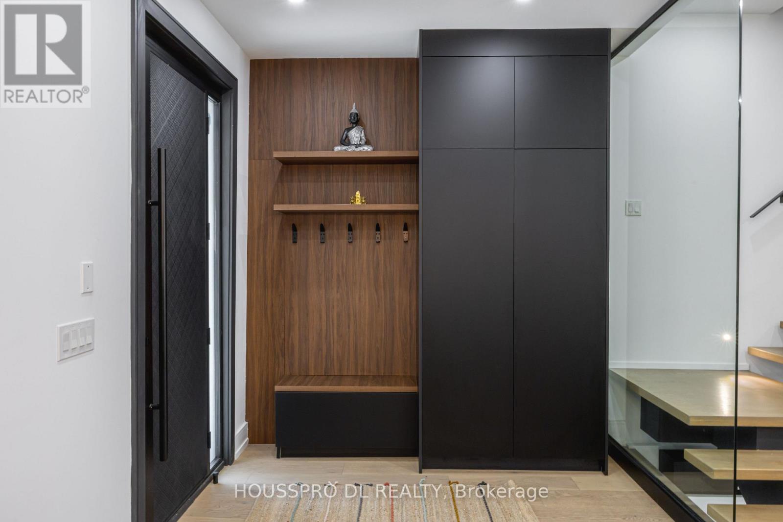 82 Major Street, Toronto (university), Ontario