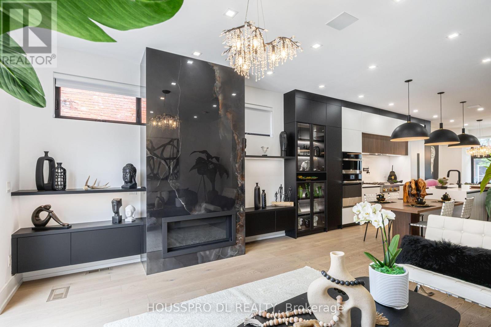 82 Major Street, Toronto (university), Ontario