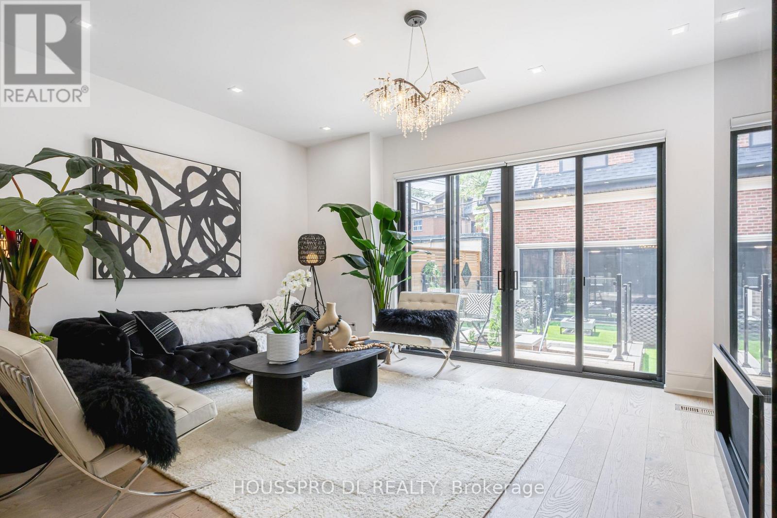 82 Major Street, Toronto (university), Ontario