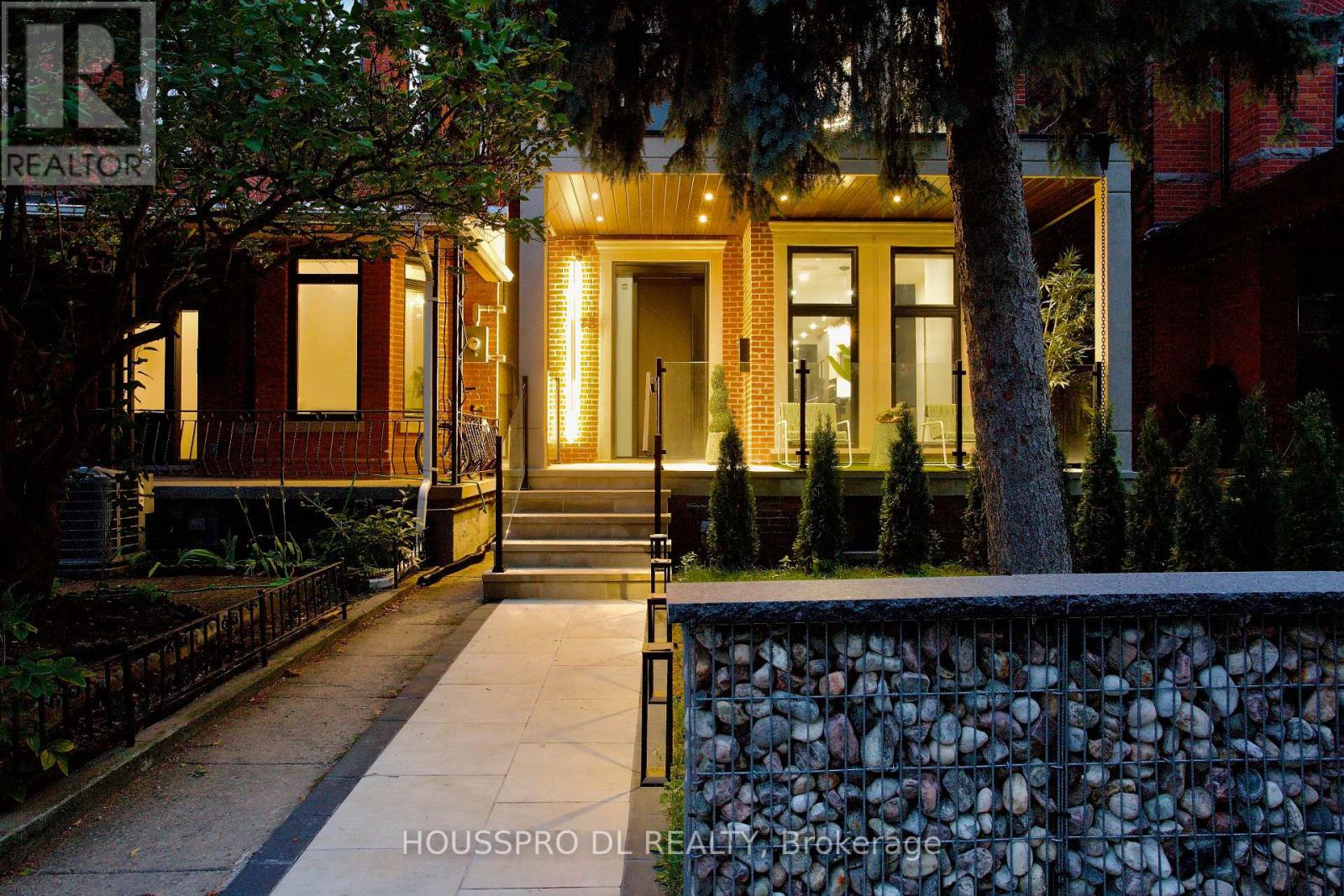 82 Major Street, Toronto (university), Ontario