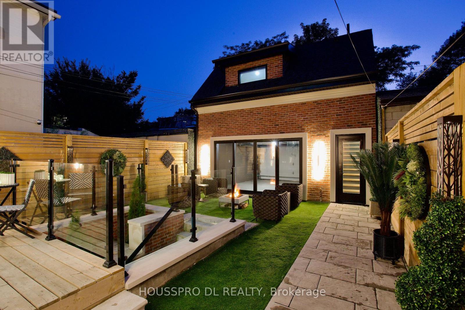 82 Major Street, Toronto (university), Ontario