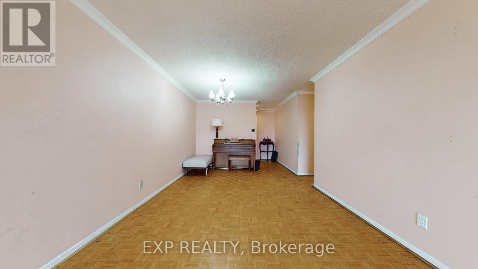 301 - 10 Tangreen Court, Toronto (newtonbrook West), Ontario