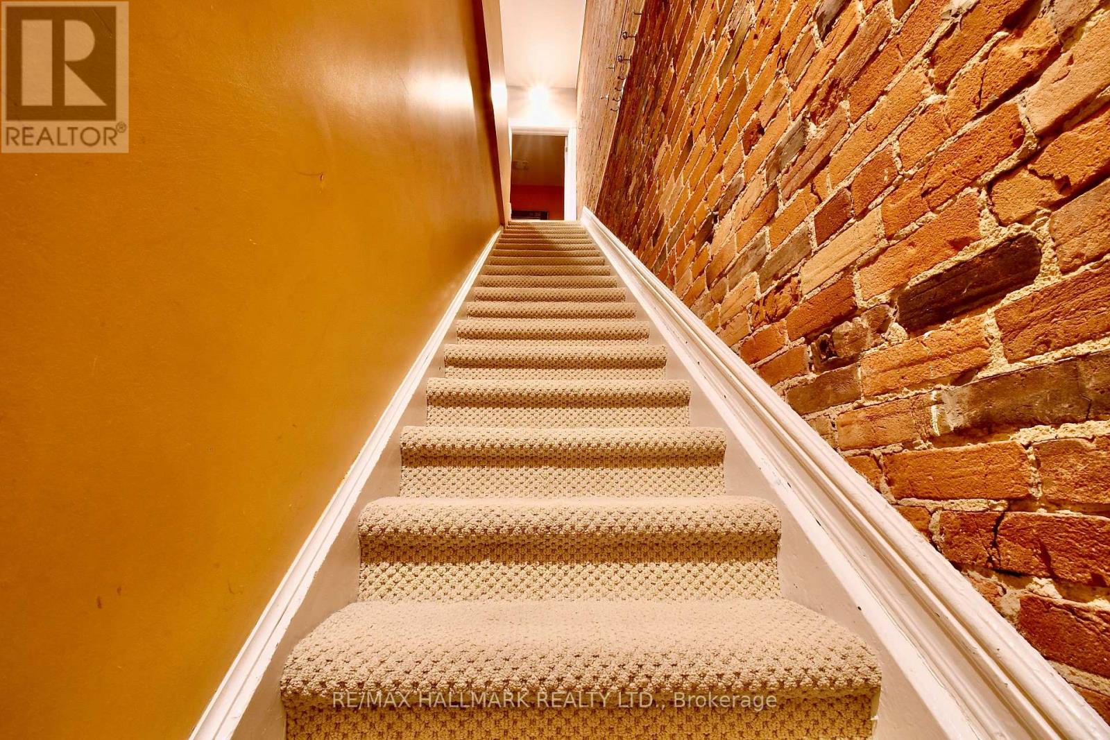 34 River Street, Toronto (regent Park), Ontario