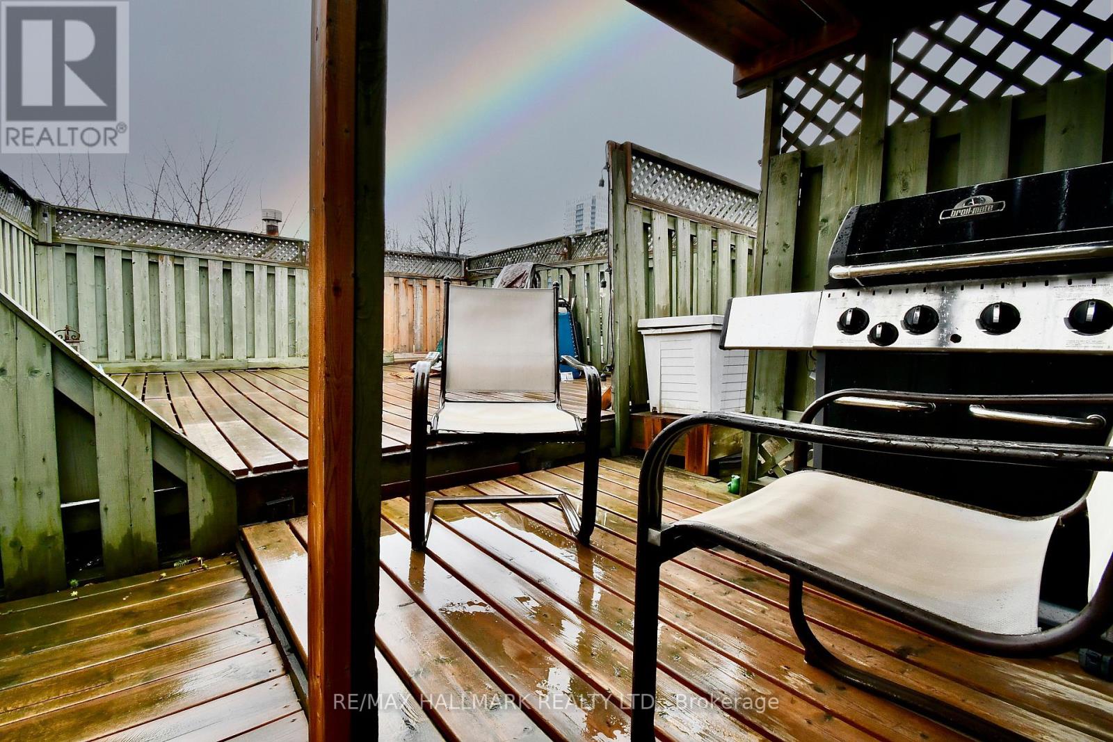 34 River Street, Toronto (regent Park), Ontario