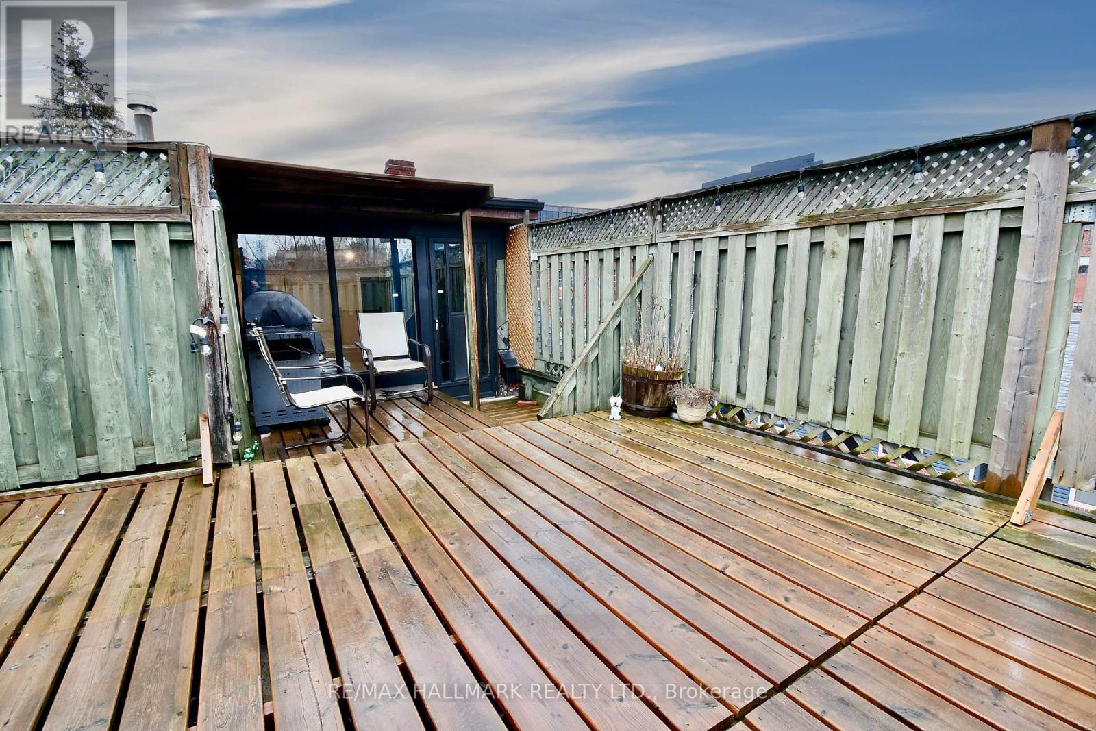 34 River Street, Toronto (regent Park), Ontario