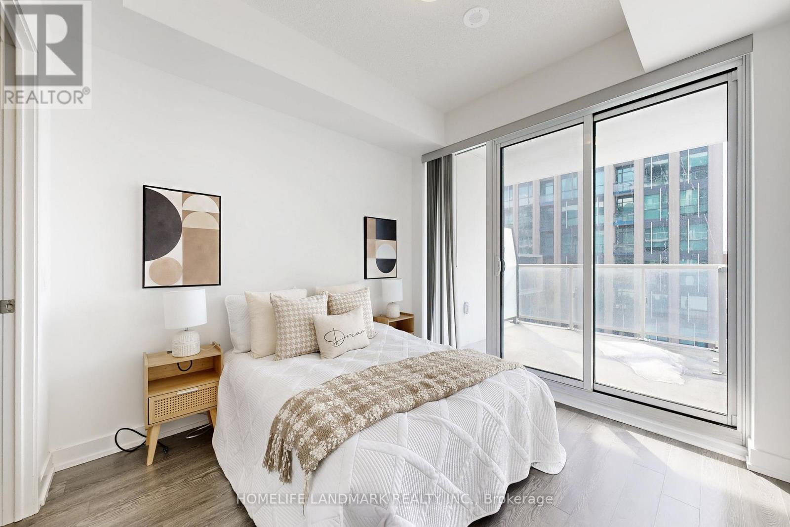 320 - 50 Oneill Road, Toronto (banbury-don Mills), Ontario