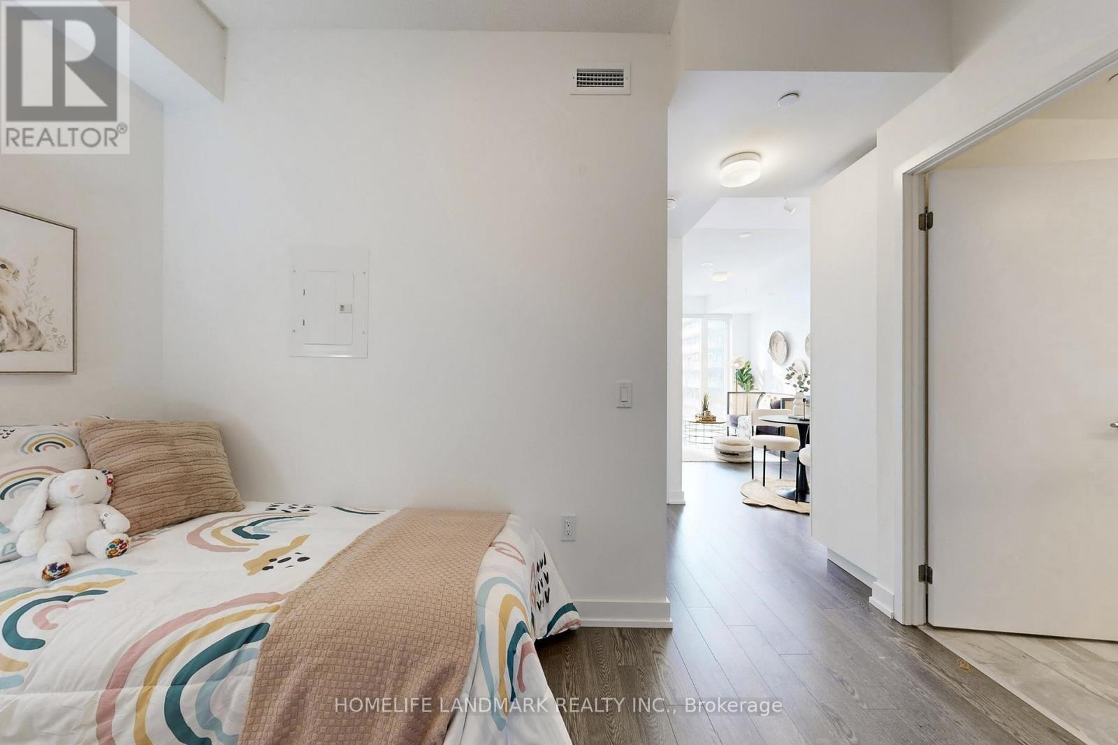 320 - 50 Oneill Road, Toronto (banbury-don Mills), Ontario