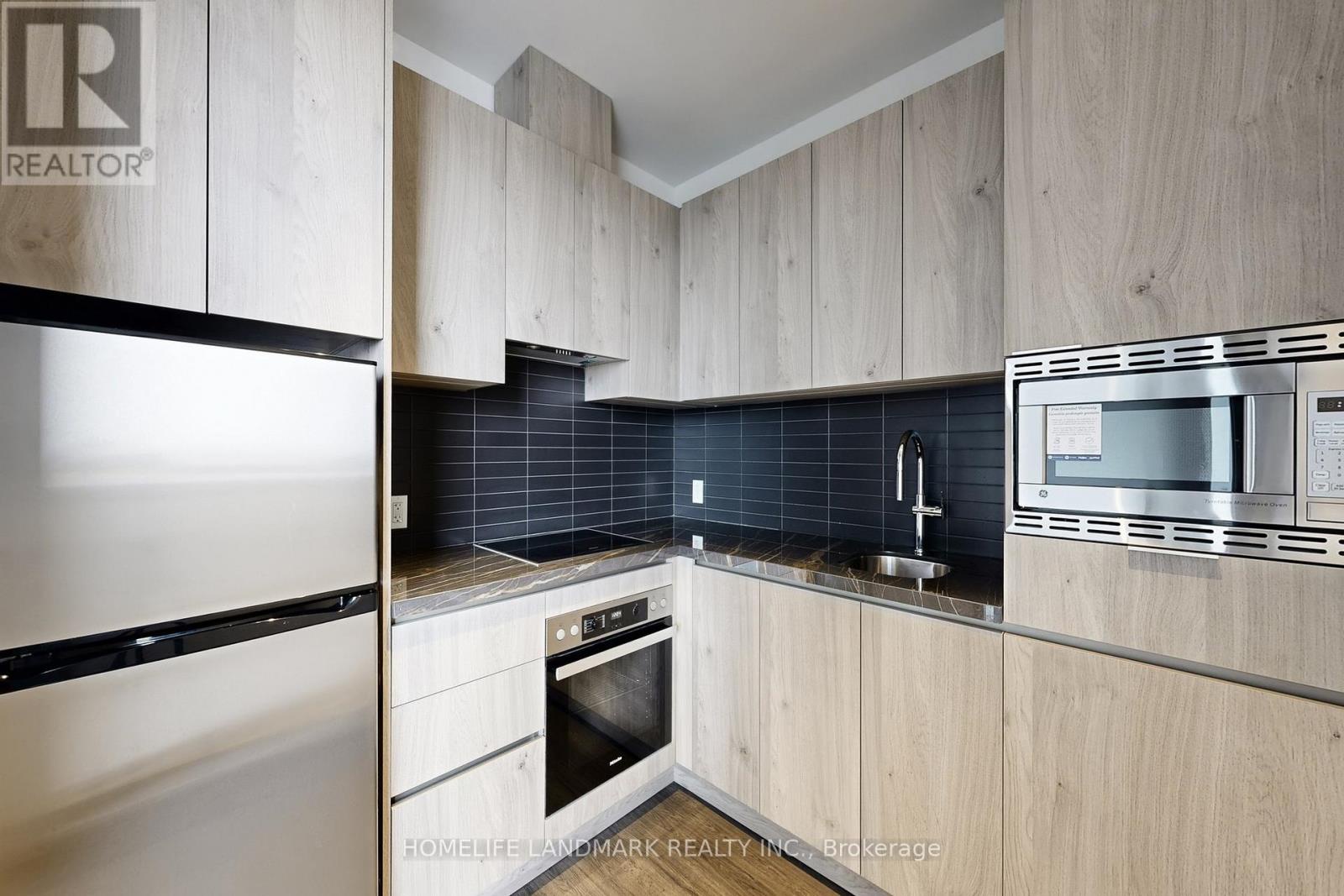 320 - 50 Oneill Road, Toronto (banbury-don Mills), Ontario