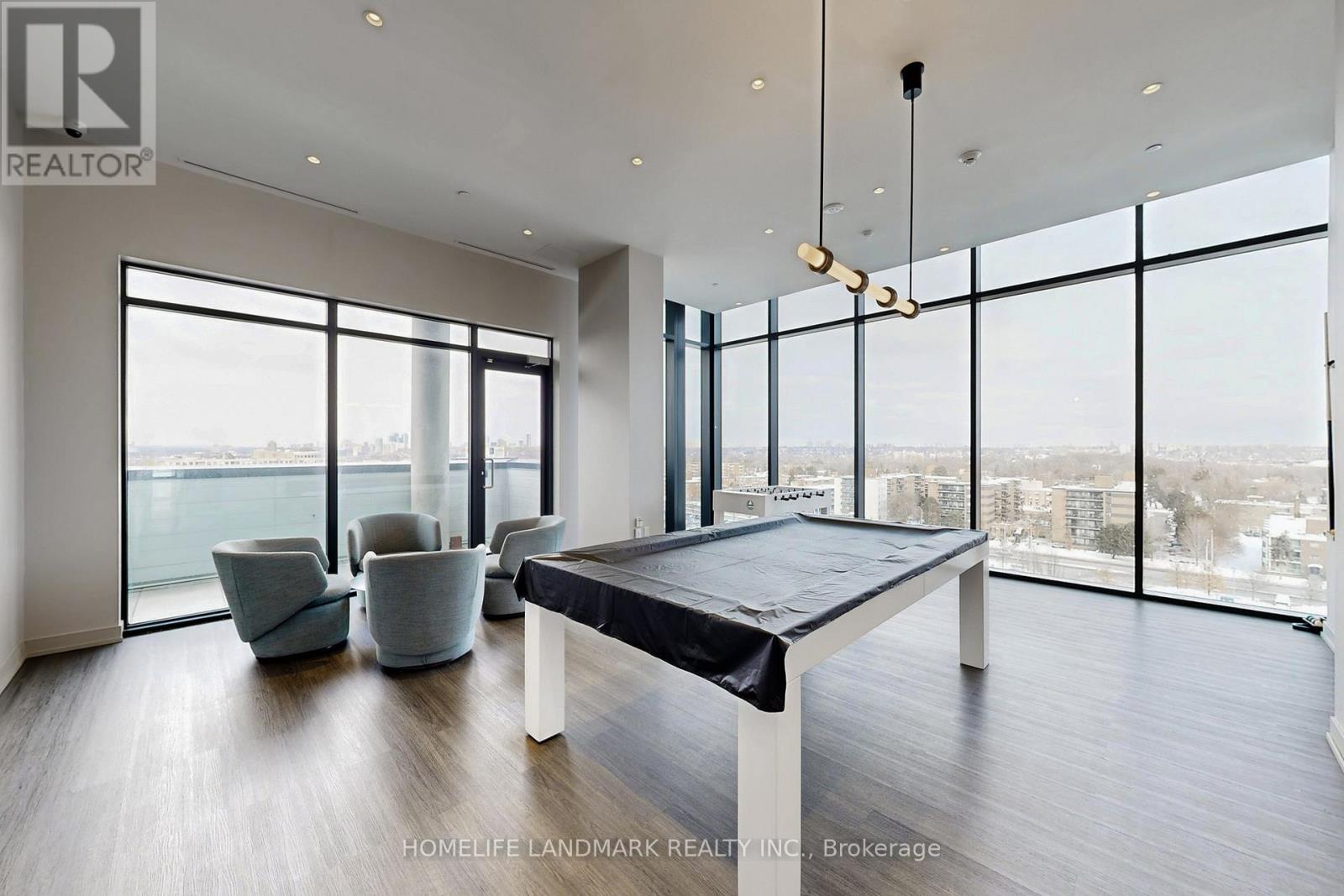 320 - 50 Oneill Road, Toronto (banbury-don Mills), Ontario