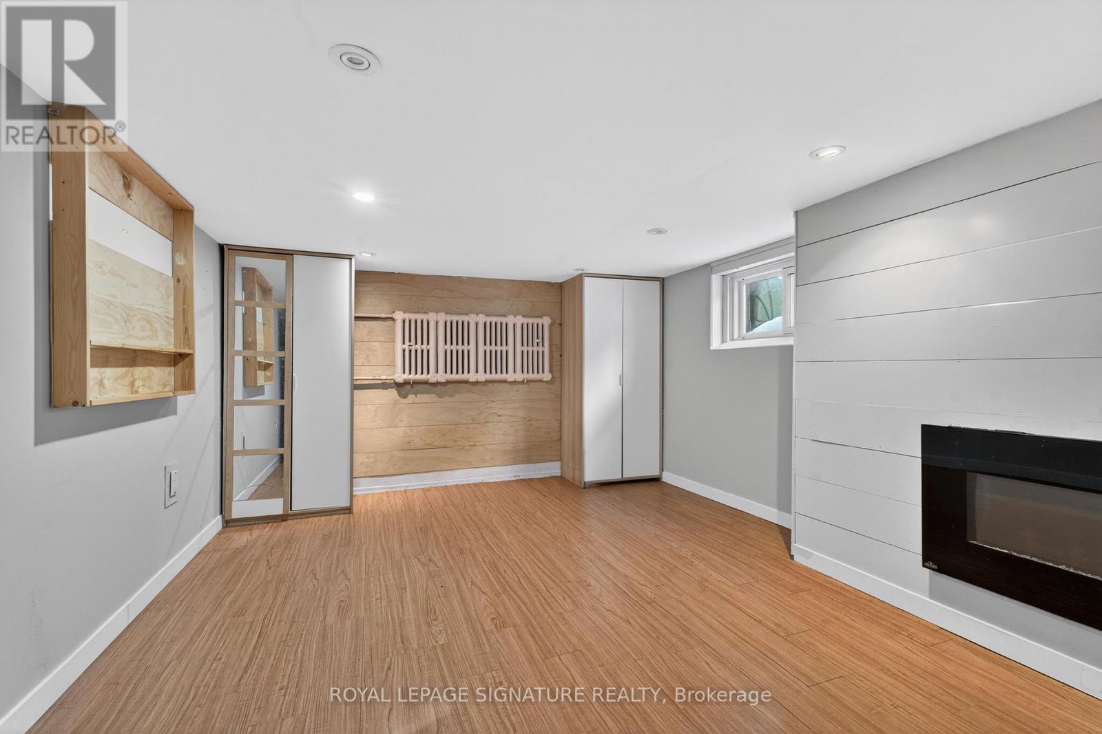 3 Wanstead Avenue, Toronto (oakridge), Ontario