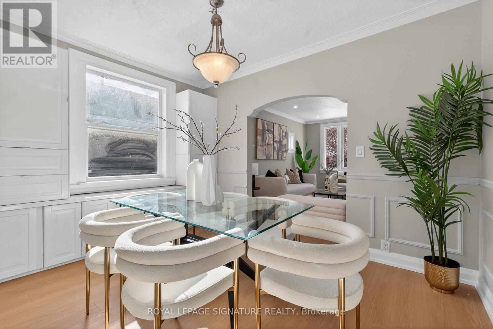 3 Wanstead Avenue, Toronto (oakridge), Ontario