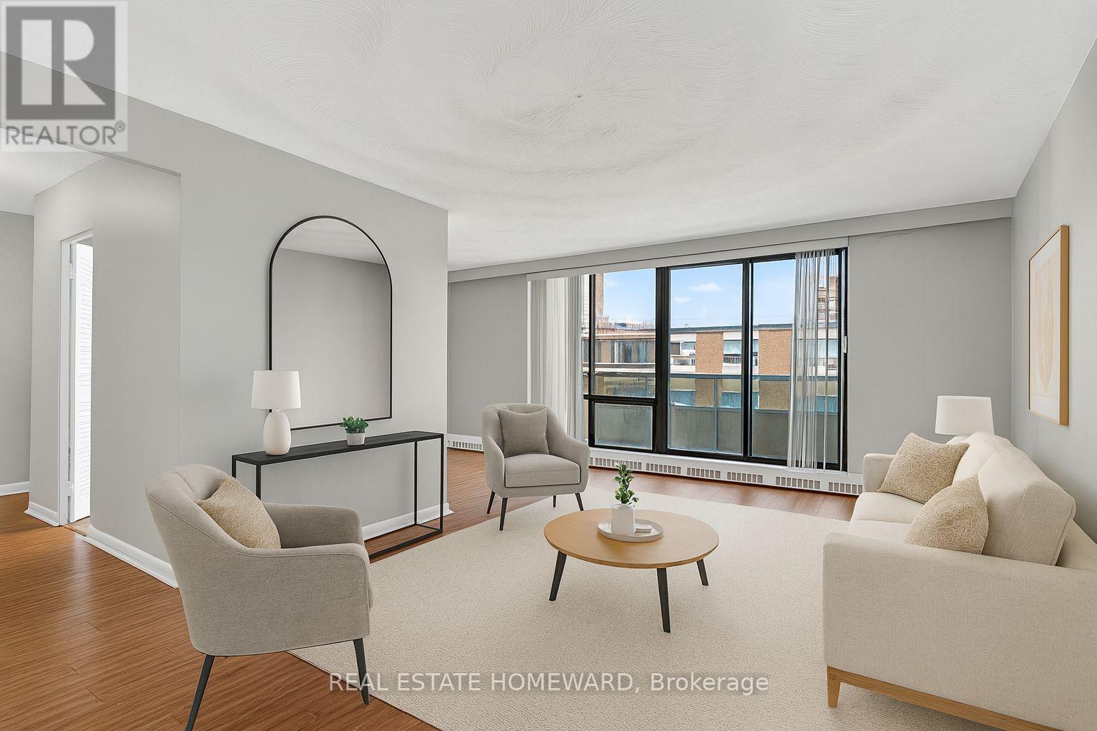 708 - 915 Midland Avenue, Toronto (eglinton East), Ontario