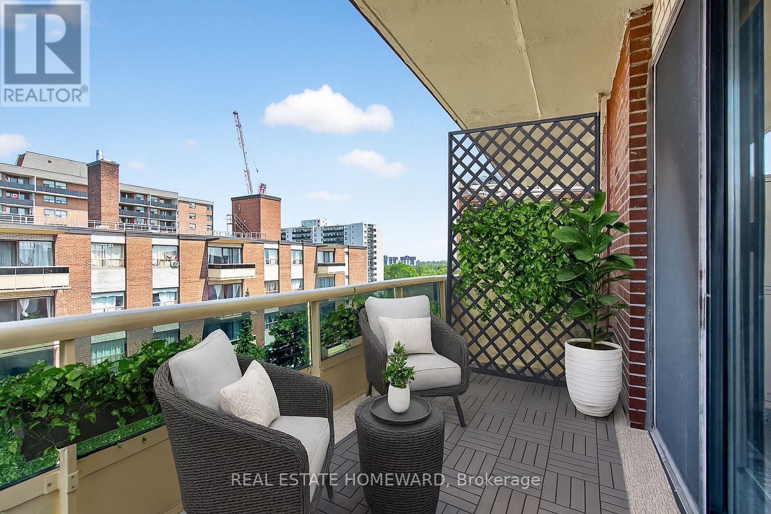 708 - 915 Midland Avenue, Toronto (eglinton East), Ontario