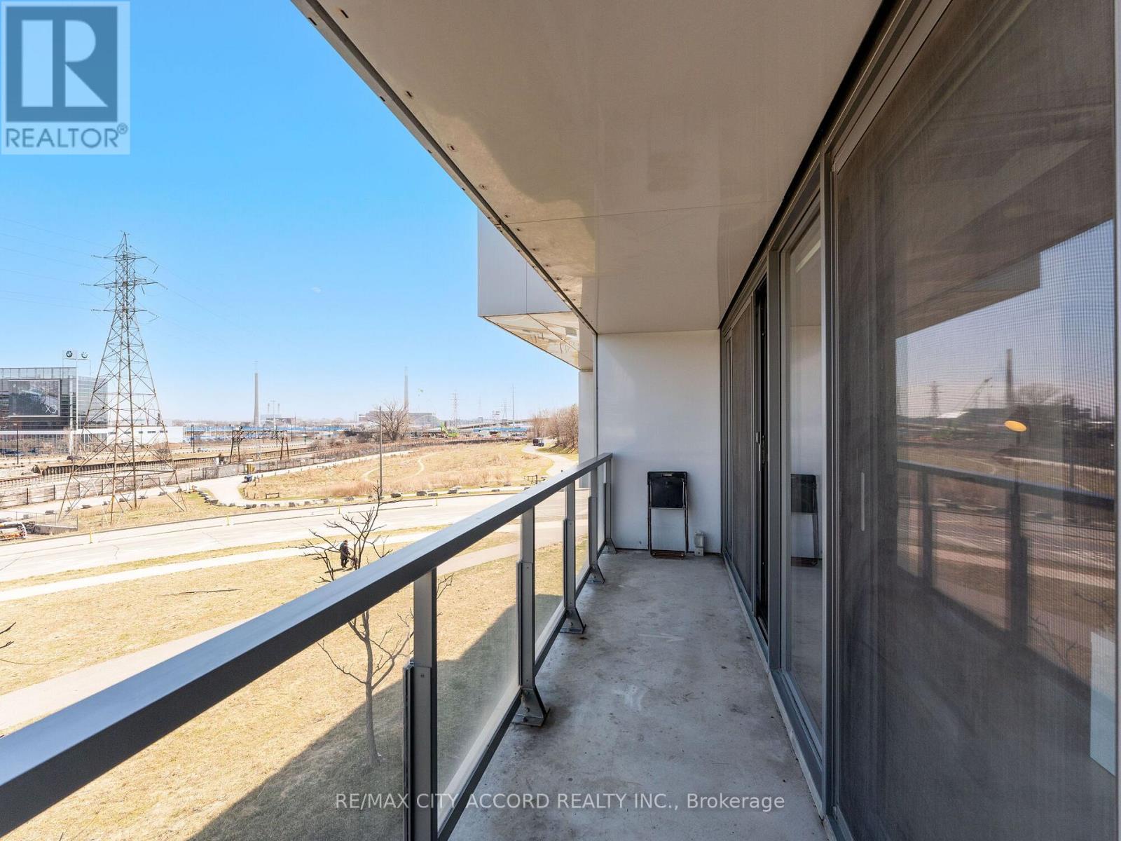 305 - 170 Bayview Avenue, Toronto (moss Park), Ontario