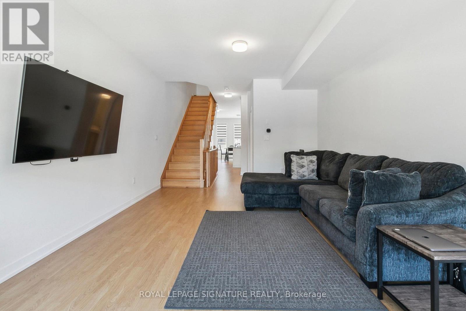 65 Akil Thomas Gardens, Toronto (bendale), Ontario