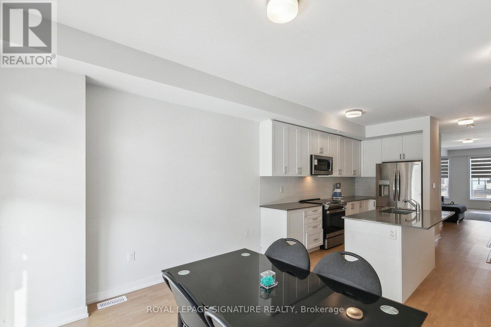 65 Akil Thomas Gardens, Toronto (bendale), Ontario