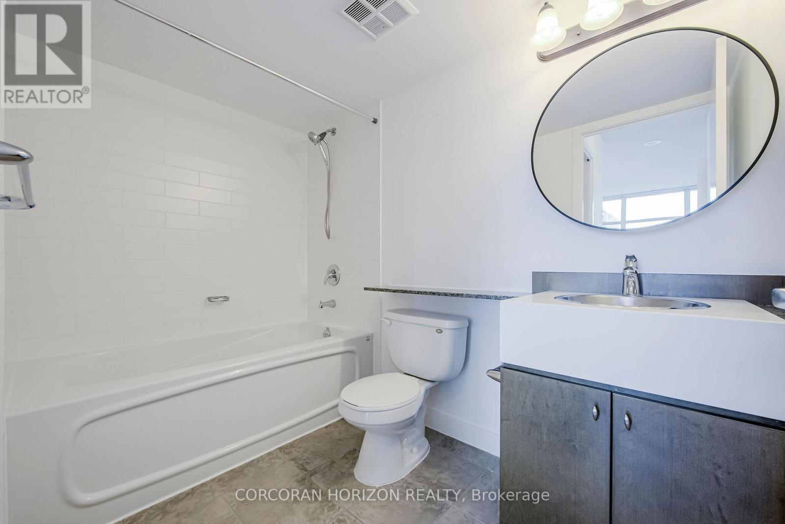 609 - 10 Navy Wharf Court, Toronto (waterfront Communities), Ontario