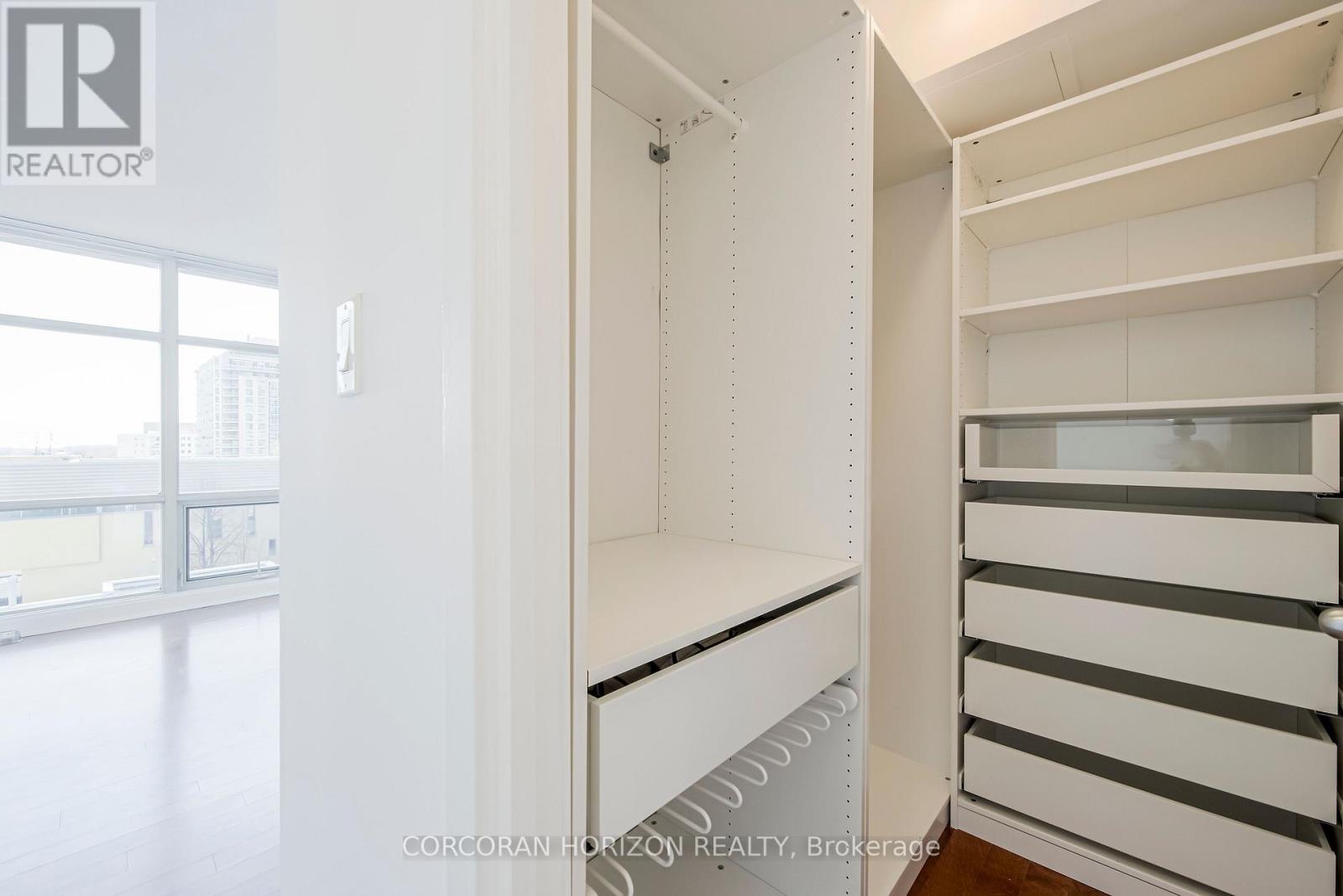 609 - 10 Navy Wharf Court, Toronto (waterfront Communities), Ontario