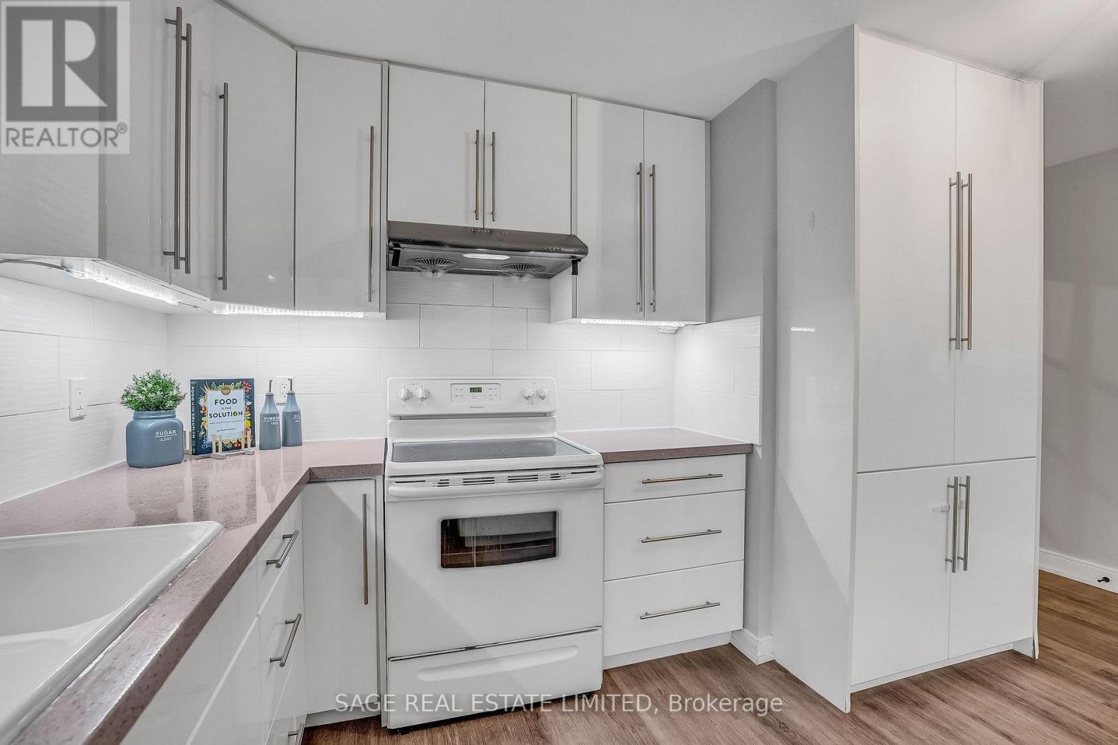 78 Heale Avenue, Toronto (birchcliffe-cliffside), Ontario