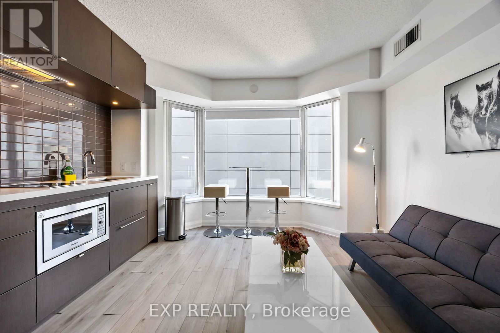 1106 - 155 Yorkville Avenue, Toronto (annex), Ontario