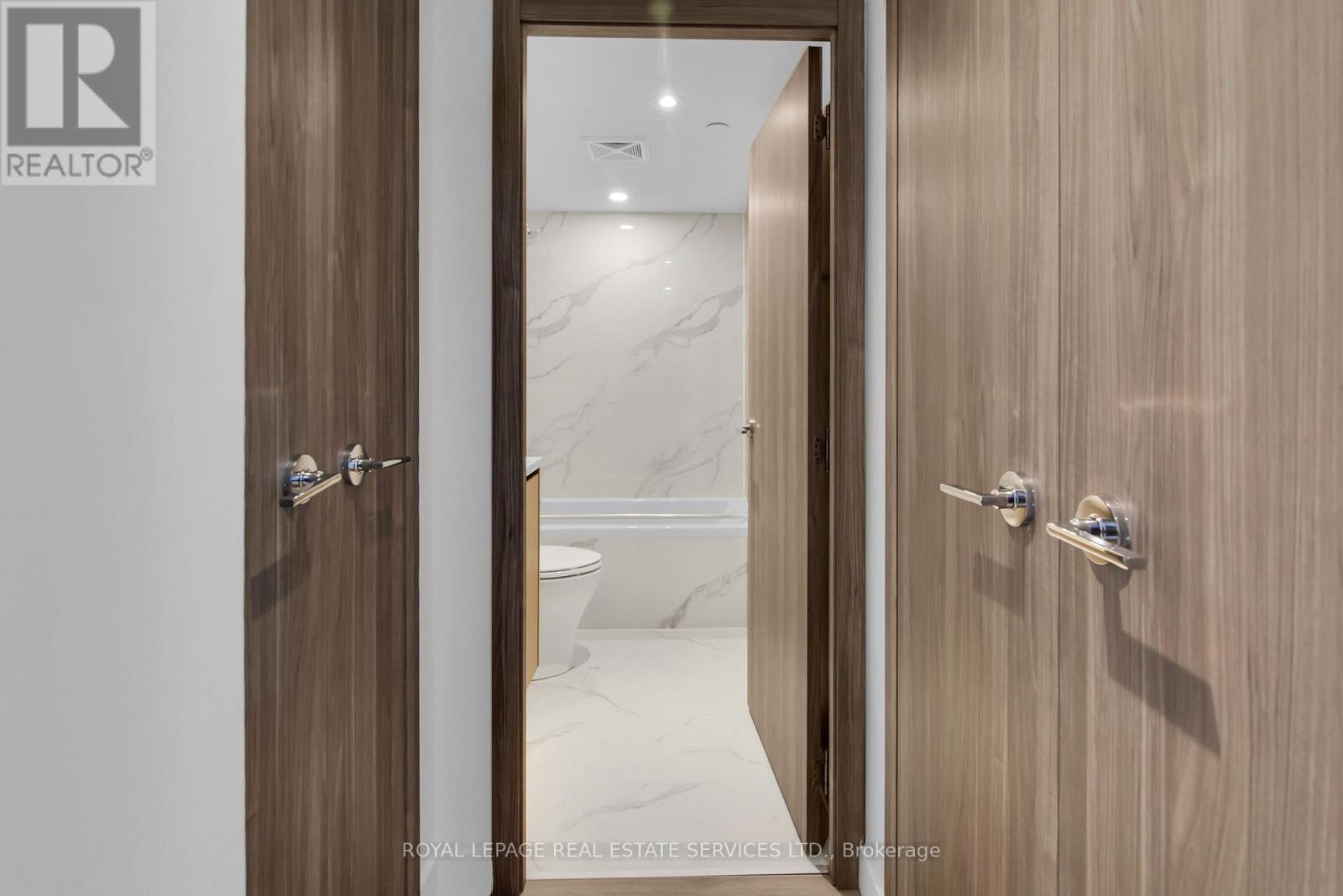 4606 - 38 Widmer Street, Toronto (waterfront Communities), Ontario