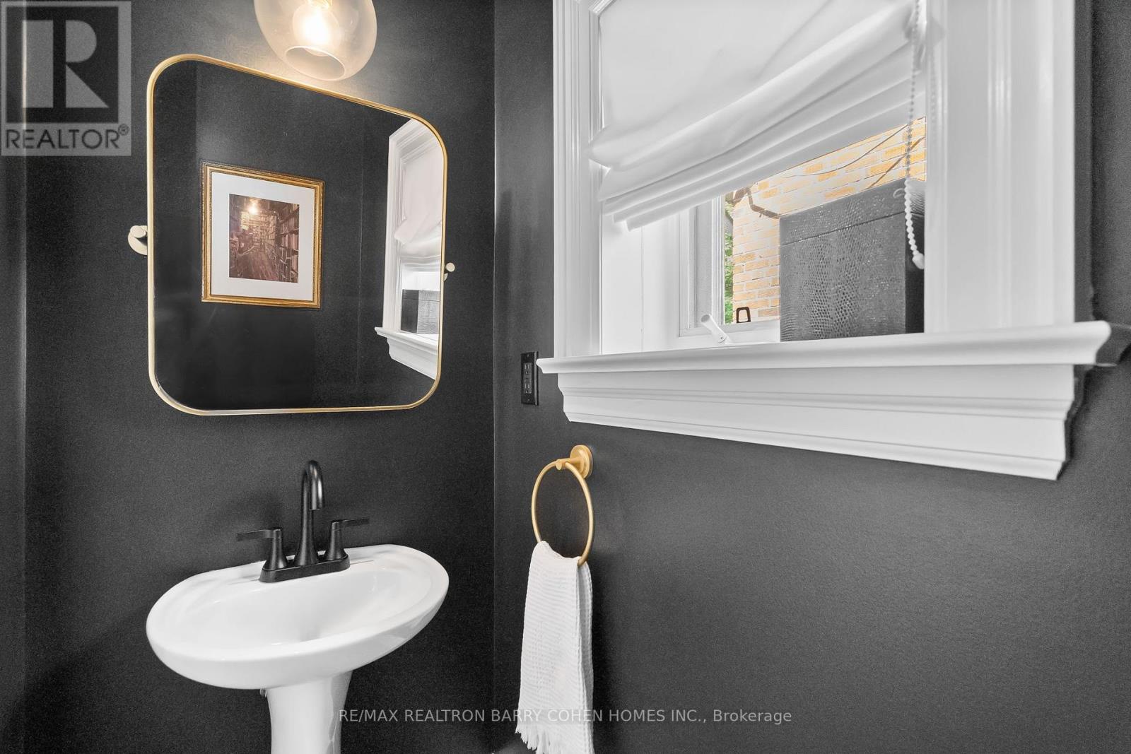 141 Latimer Avenue, Toronto (lawrence Park South), Ontario