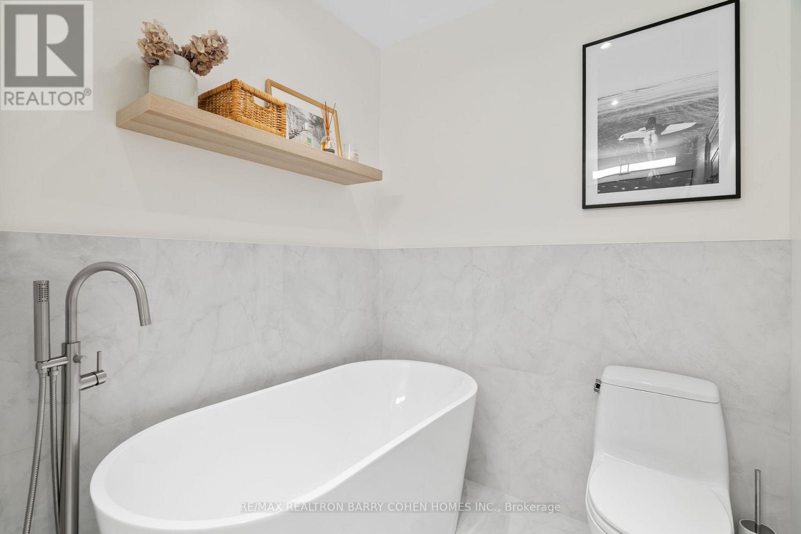 141 Latimer Avenue, Toronto (lawrence Park South), Ontario