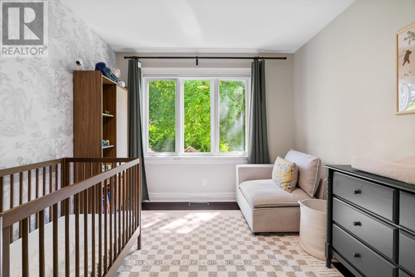 141 Latimer Avenue, Toronto (lawrence Park South), Ontario