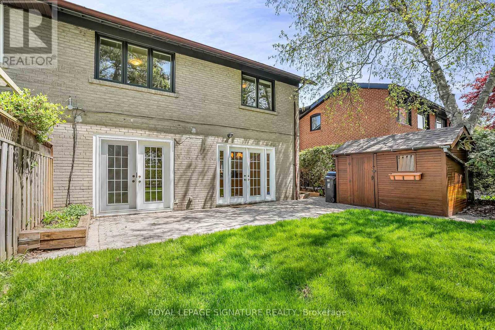 136 Three Valleys Drive, Toronto (parkwoods-donalda), Ontario